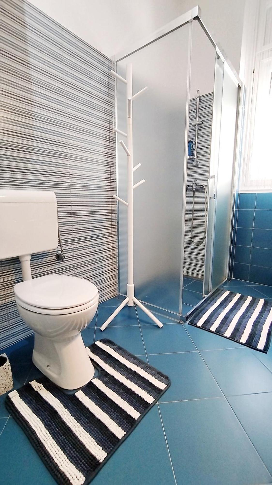 Lavender - City Room With Free Parking Gostinjska kuća Pula
